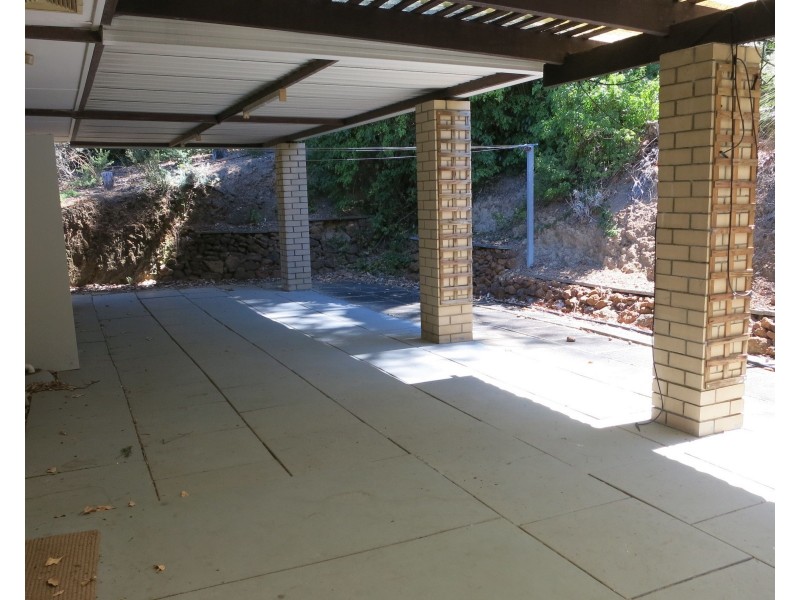 18 Gooseberry Hill Road, Gooseberry Hill WA 6076