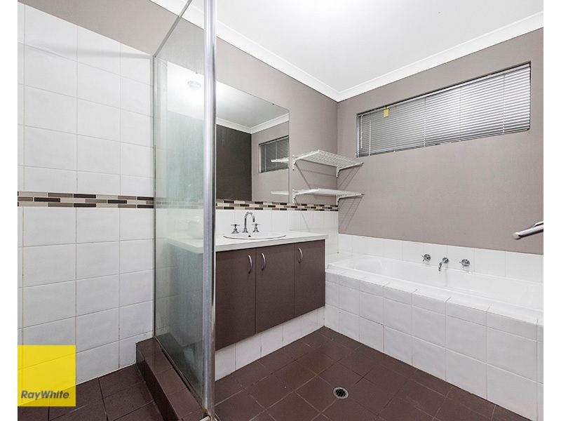 29 The Promenade, Wattle Grove WA 6107