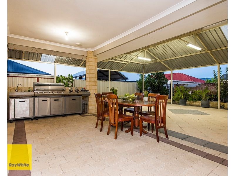 29 The Promenade, Wattle Grove WA 6107