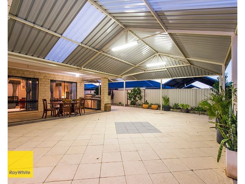 29 The Promenade, Wattle Grove WA 6107