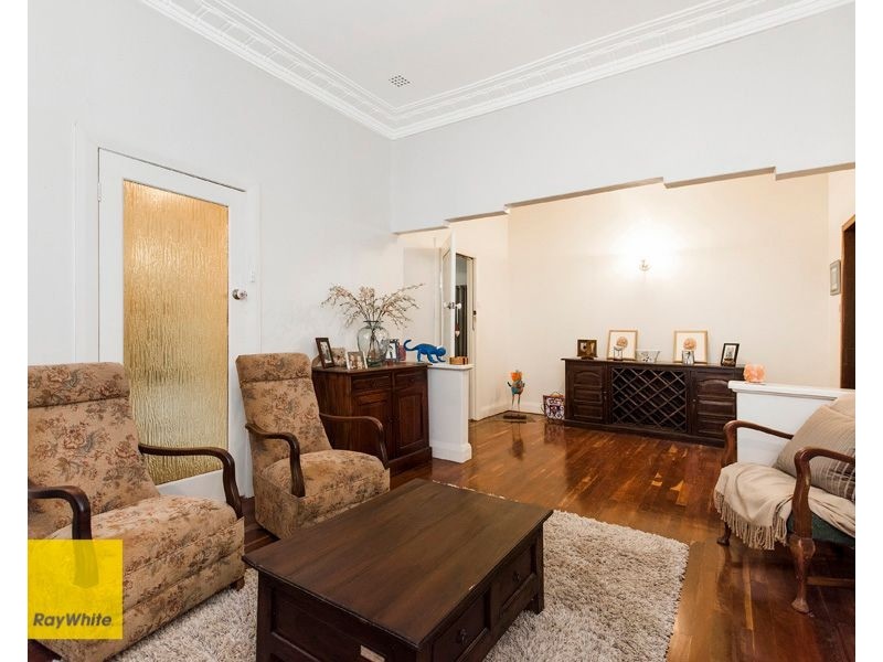 14 Recreation Road, Kalamunda WA 6076