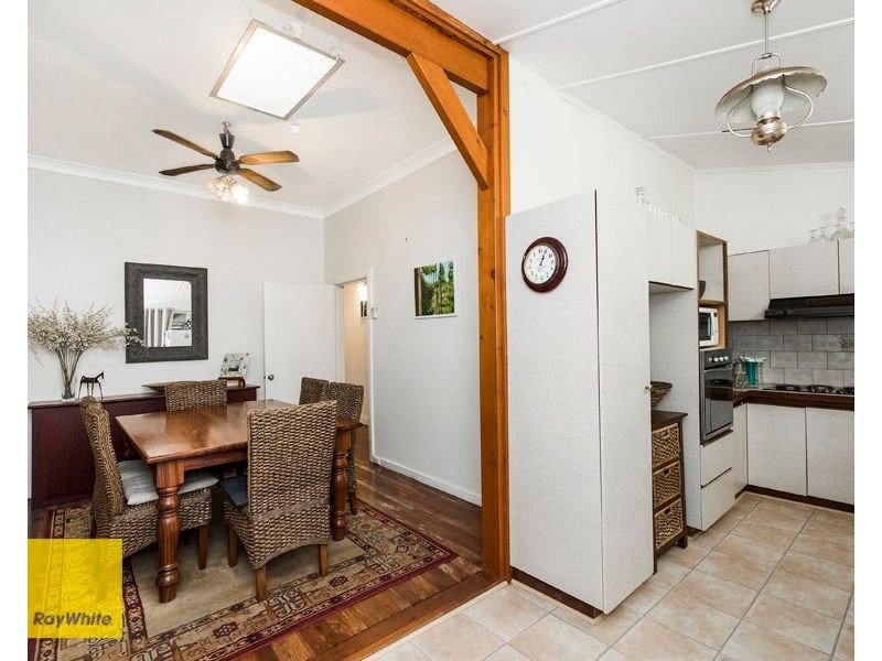 14 Recreation Road, Kalamunda WA 6076