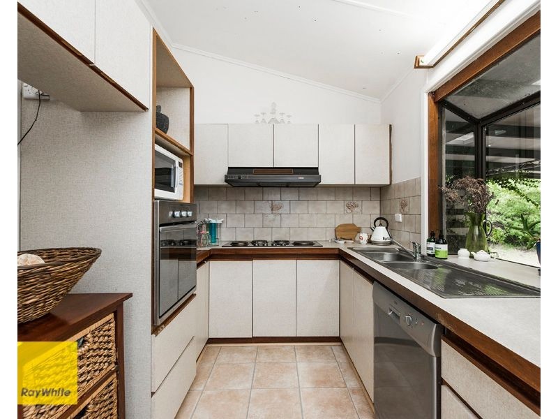 14 Recreation Road, Kalamunda WA 6076