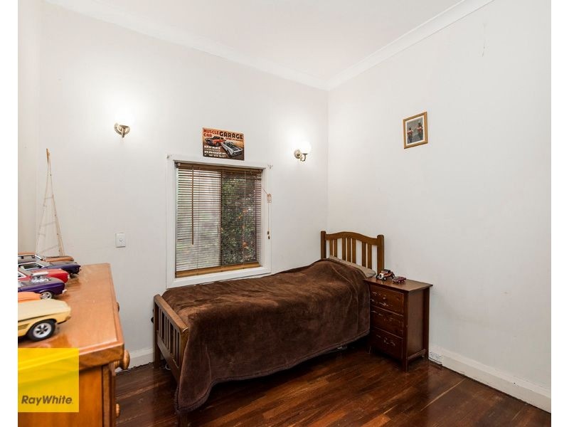 14 Recreation Road, Kalamunda WA 6076