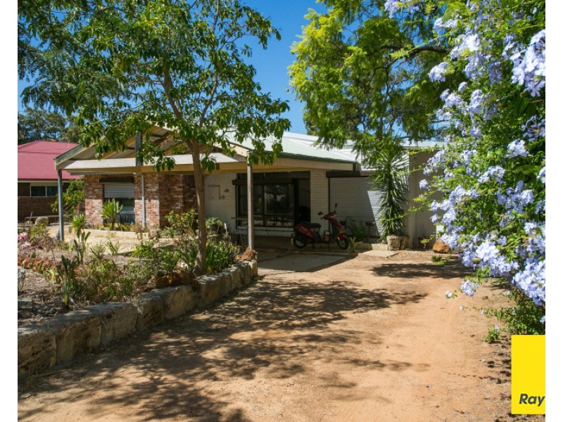 9 Grove Road, Walliston WA 6076