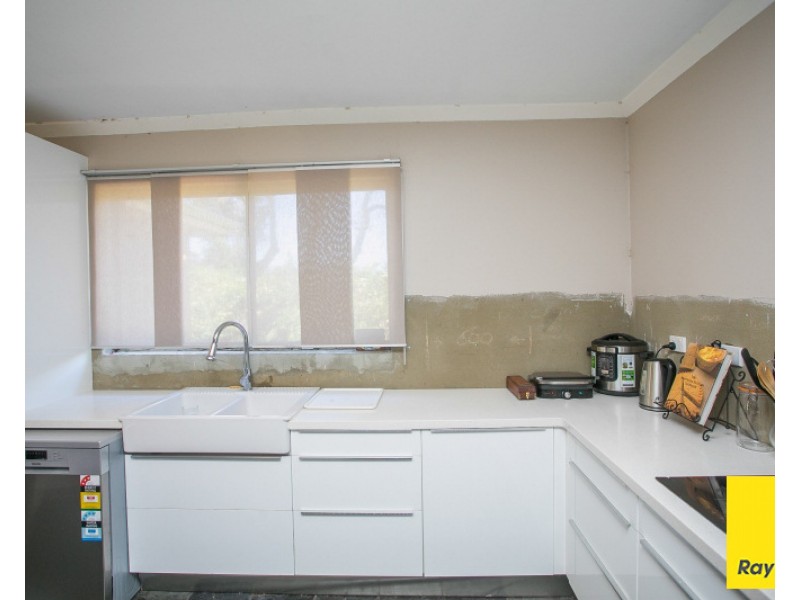 9 Grove Road, Walliston WA 6076