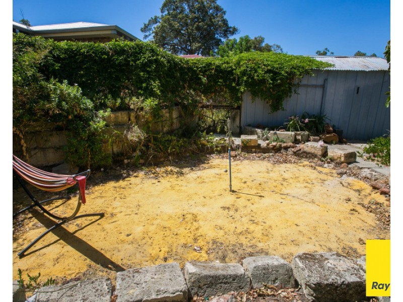 9 Grove Road, Walliston WA 6076