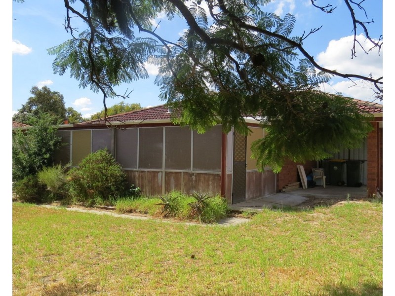 19 Wilcannia Way, Armadale WA 6112