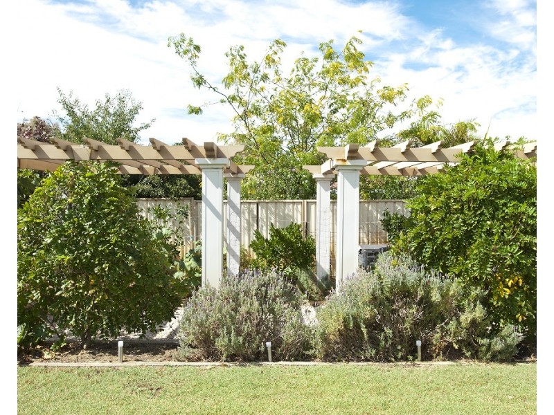 33 Wass Drive, Glen Iris WA 6230