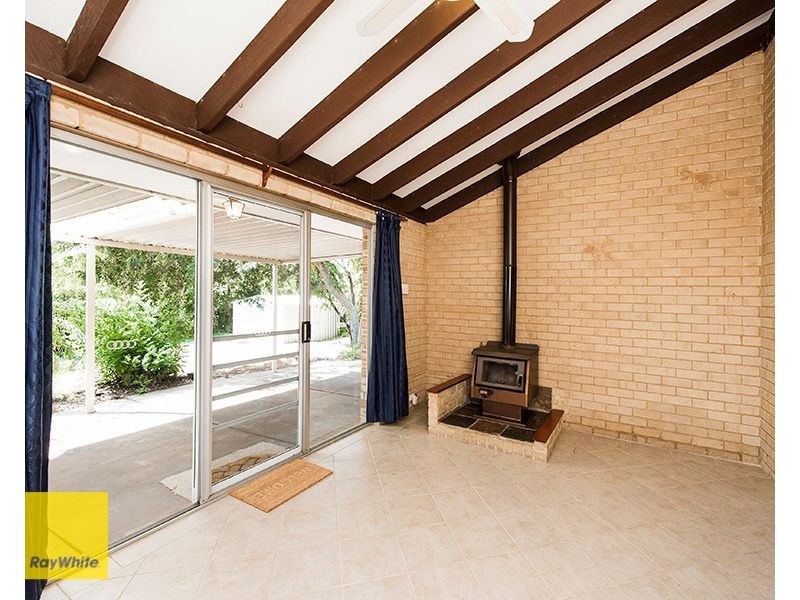 36 Glyde Road, Lesmurdie WA 6076