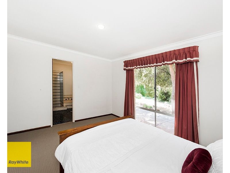 36 Glyde Road, Lesmurdie WA 6076