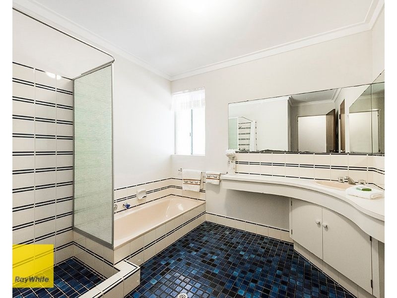 36 Glyde Road, Lesmurdie WA 6076