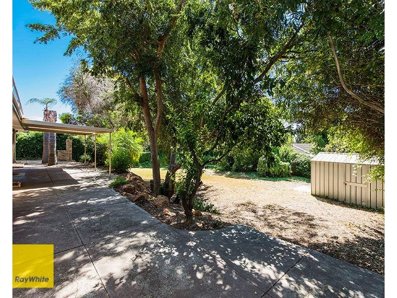 36 Glyde Road, Lesmurdie WA 6076