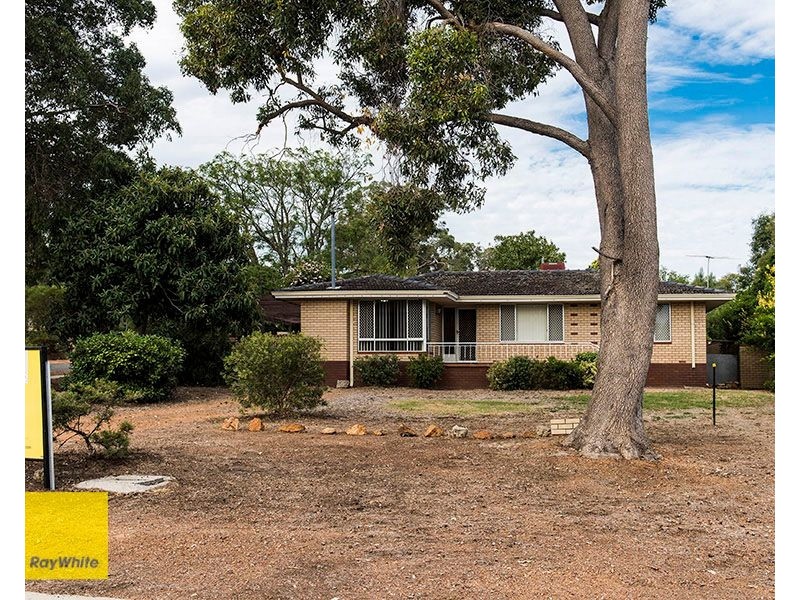 1 Gloucester Road, Kalamunda WA 6076