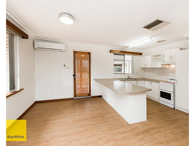 1 Gloucester Road, Kalamunda WA 6076