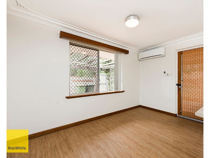 1 Gloucester Road, Kalamunda WA 6076