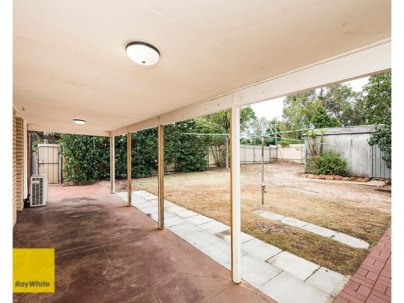 1 Gloucester Road, Kalamunda WA 6076