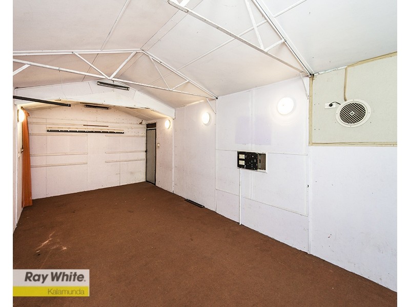 8 Jaraba Avenue, Gooseberry Hill WA 6076