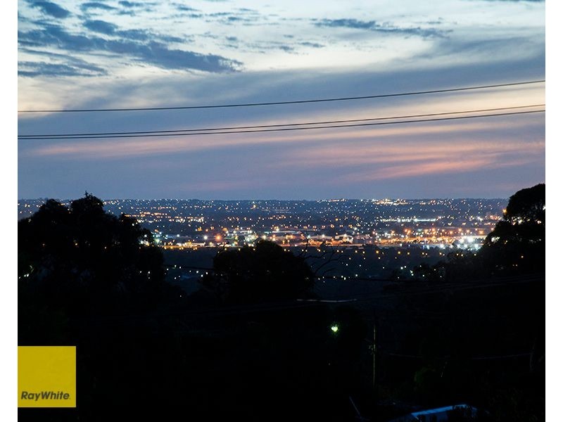 4 Zamia Road, Gooseberry Hill WA 6076