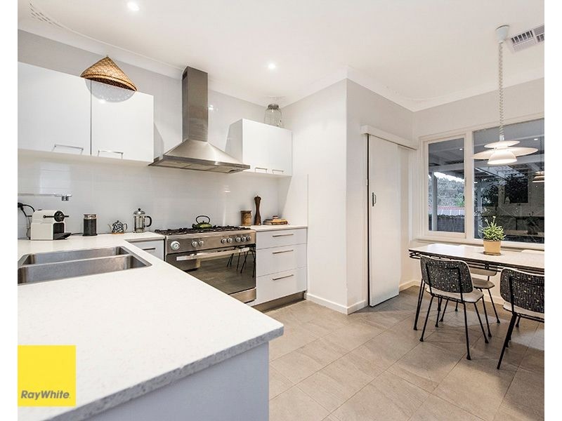 4 Zamia Road, Gooseberry Hill WA 6076