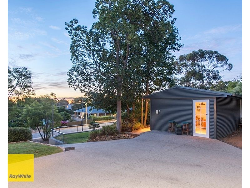 4 Zamia Road, Gooseberry Hill WA 6076