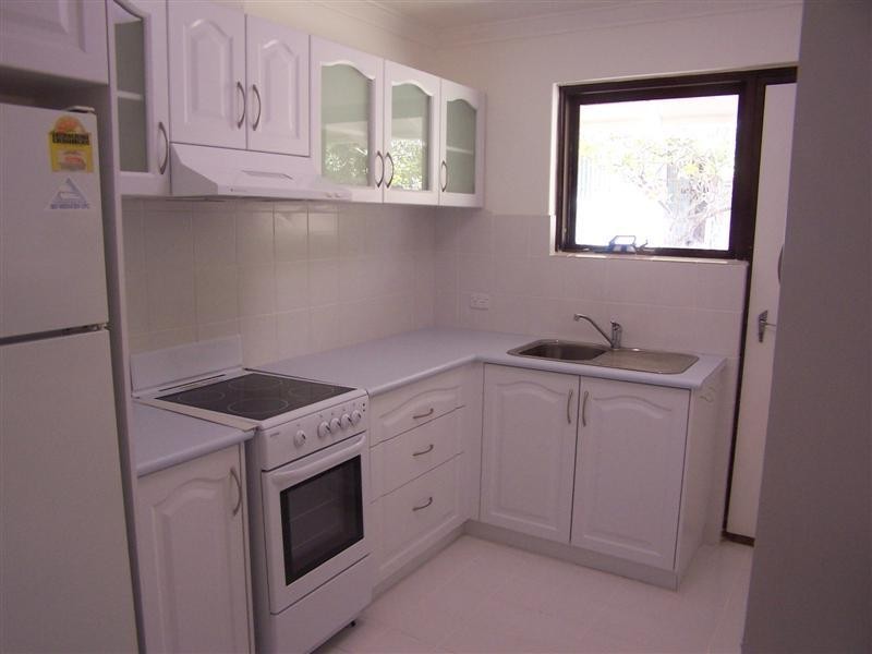 5 Standen Court, Kalamunda WA 6076