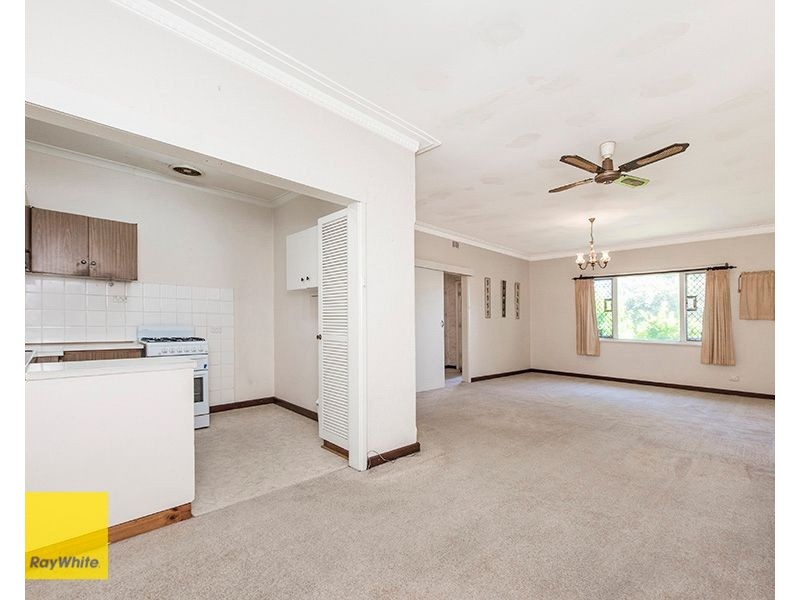 16 Newburn Road, High Wycombe WA 6057