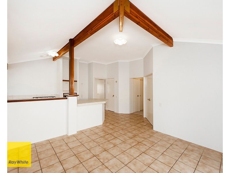 2/21 Central Road, Kalamunda WA 6076