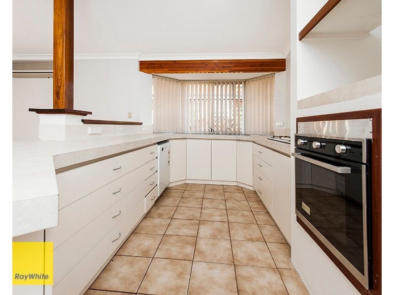 2/21 Central Road, Kalamunda WA 6076