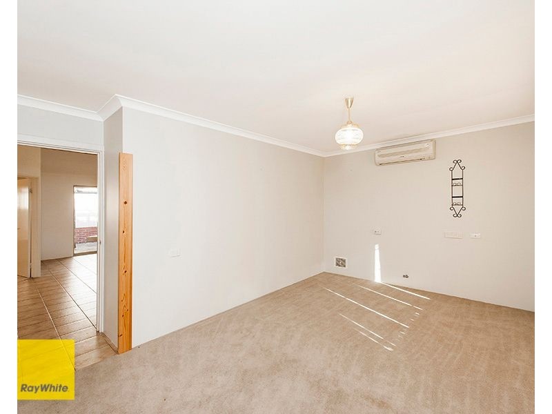 2/21 Central Road, Kalamunda WA 6076