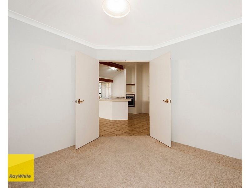 2/21 Central Road, Kalamunda WA 6076