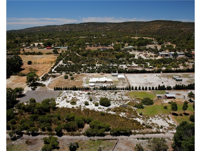 80 Dale Place, Orange Grove WA 6109