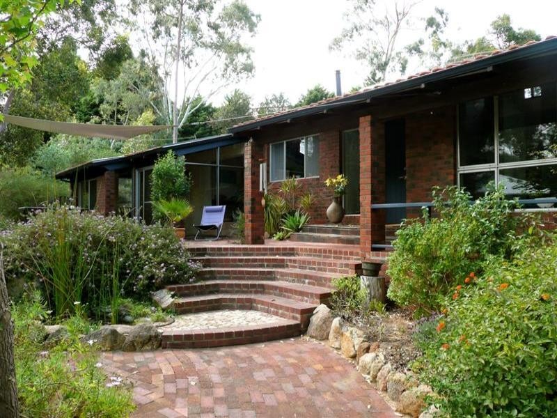 48 West Terrace, Kalamunda WA 6076