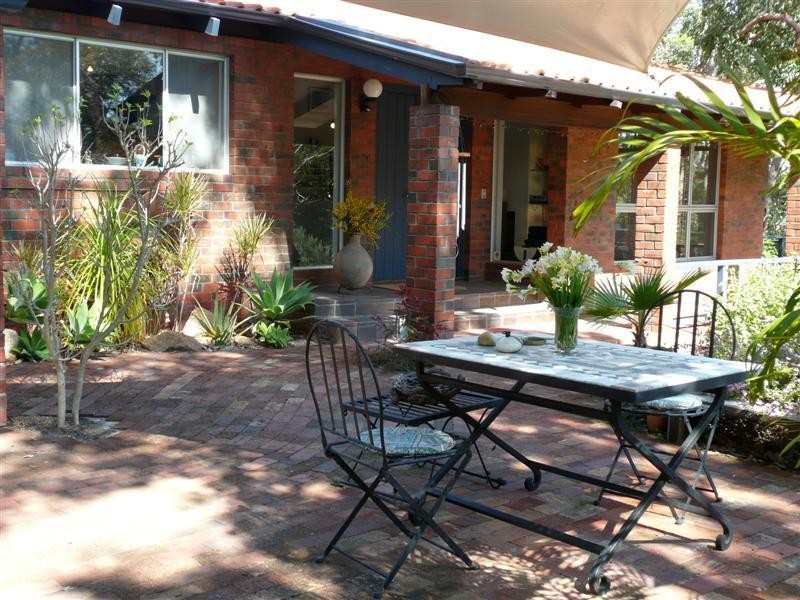 48 West Terrace, Kalamunda WA 6076