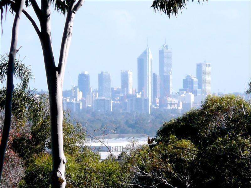 48 West Terrace, Kalamunda WA 6076