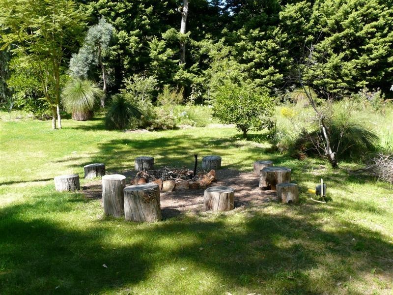 48 West Terrace, Kalamunda WA 6076