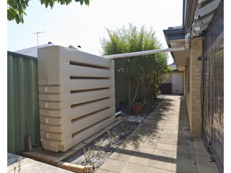 10 Thirlmere Way, High Wycombe WA 6057