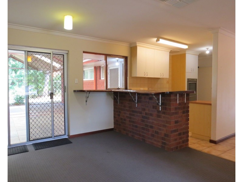 14 Worralda Street, Maida Vale WA 6057