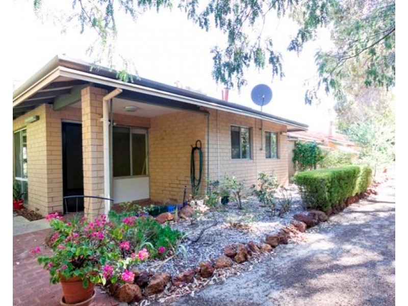 2/5 Varley Street, Lesmurdie WA 6076