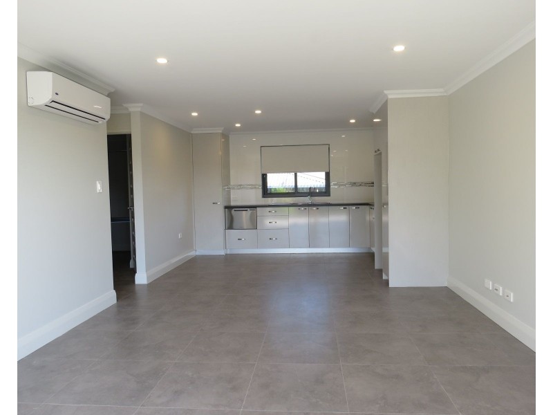 Unit 3 3-5 Kalamunda Road, Kalamunda WA 6076