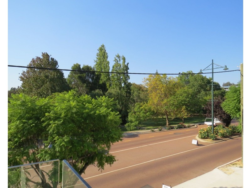 Unit 3 3-5 Kalamunda Road, Kalamunda WA 6076