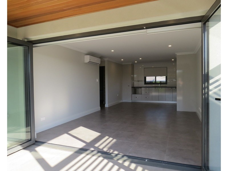 Unit 3 3-5 Kalamunda Road, Kalamunda WA 6076