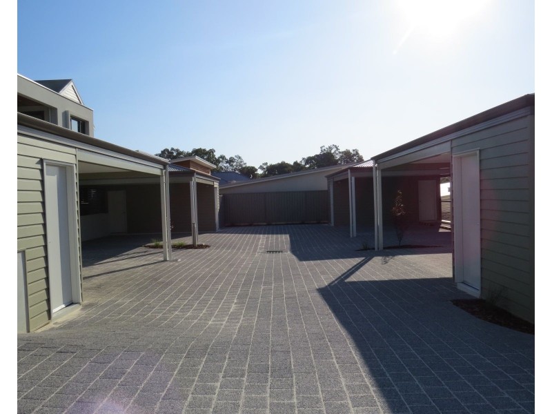 Unit 3 3-5 Kalamunda Road, Kalamunda WA 6076