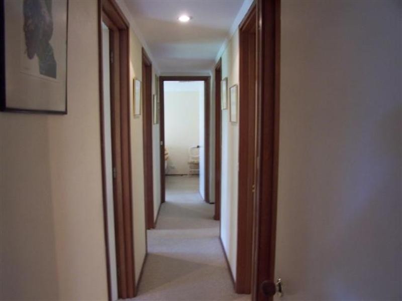 8 Valley Road, Kalamunda WA 6076