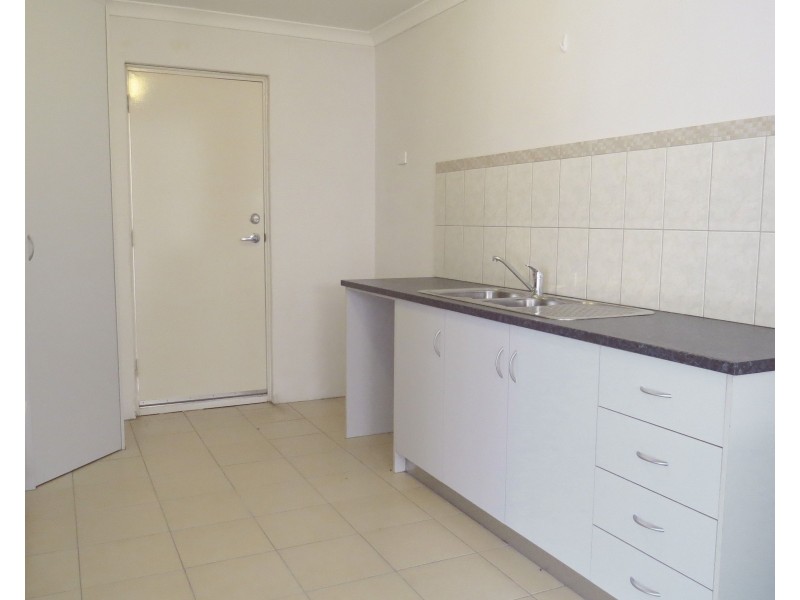 1/2368 – 2370 Albany Highway, Gosnells WA 6110