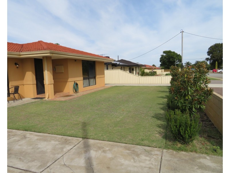 54 Carissa Way, Forrestfield WA 6058