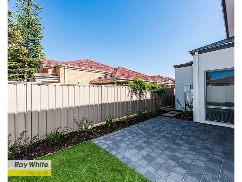 Unit 1, 12 Heath Road, Kalamunda WA 6076