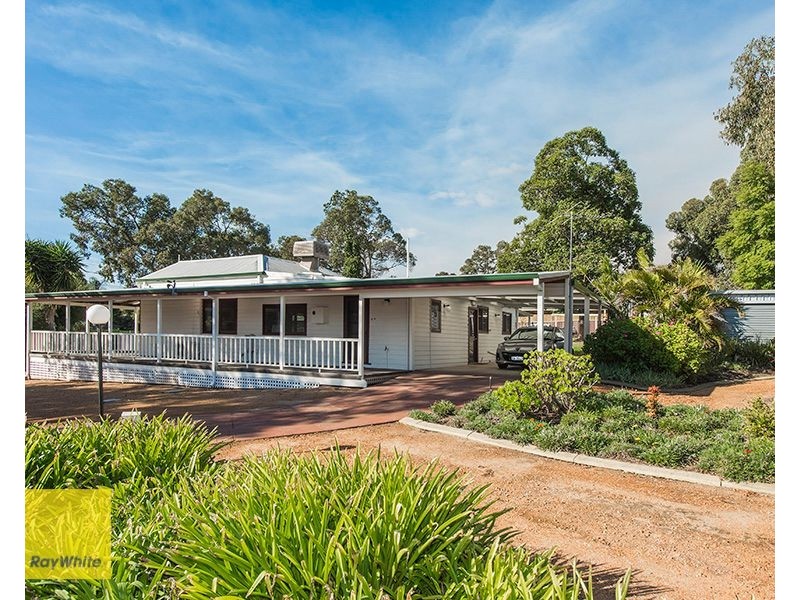 47 Lyndhurst Road, Kalamunda WA 6076