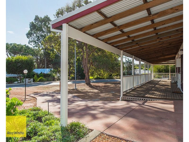 47 Lyndhurst Road, Kalamunda WA 6076