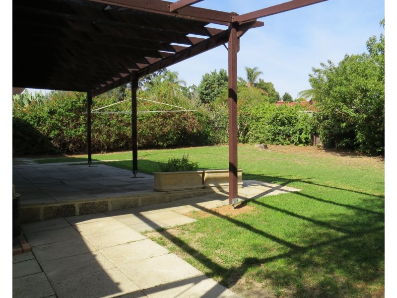 219 Kalamunda Road, Maida Vale WA 6057